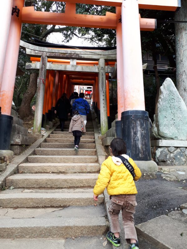 伏見稲荷山頂階段